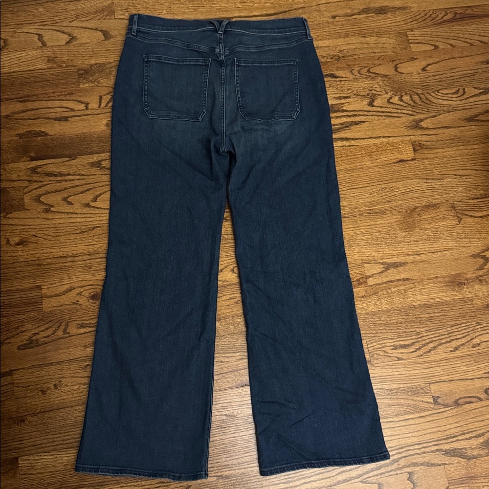 Veronica Beard High-Rise Straight Jeans in Dark Indigo - Picture 7 of 7